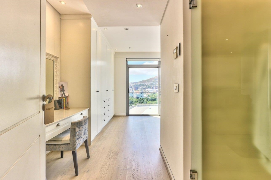 2 Bedroom Property for Sale in Cape Town City Centre Western Cape